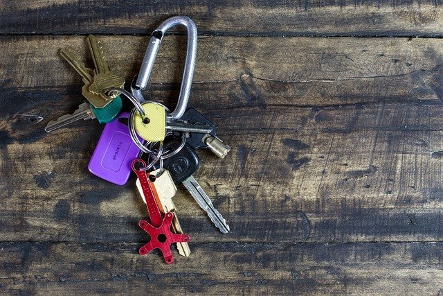 Keys on a table, the start date of your new renters insurance policy