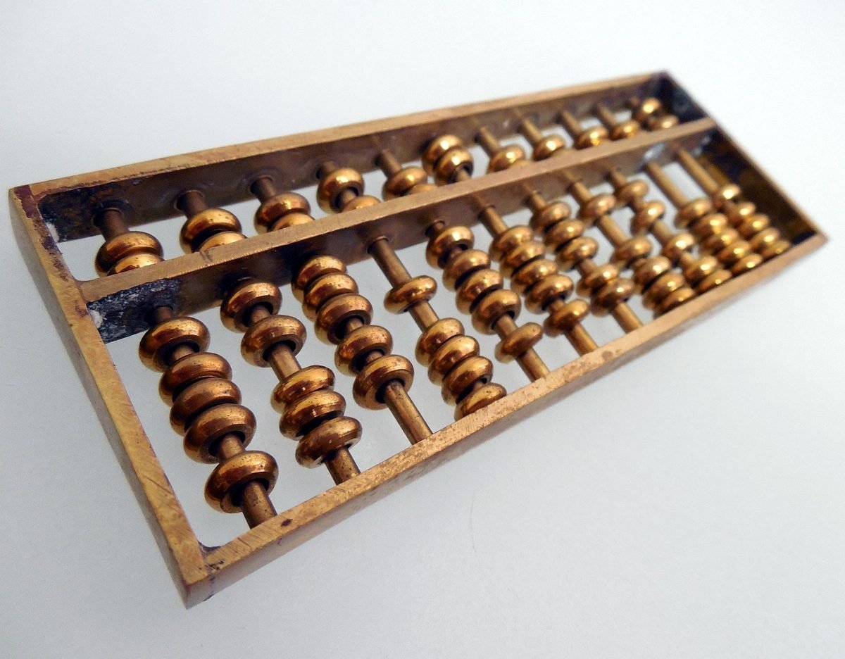 Abacus used to calculate a fixed vs adjustable rate mortgage payment